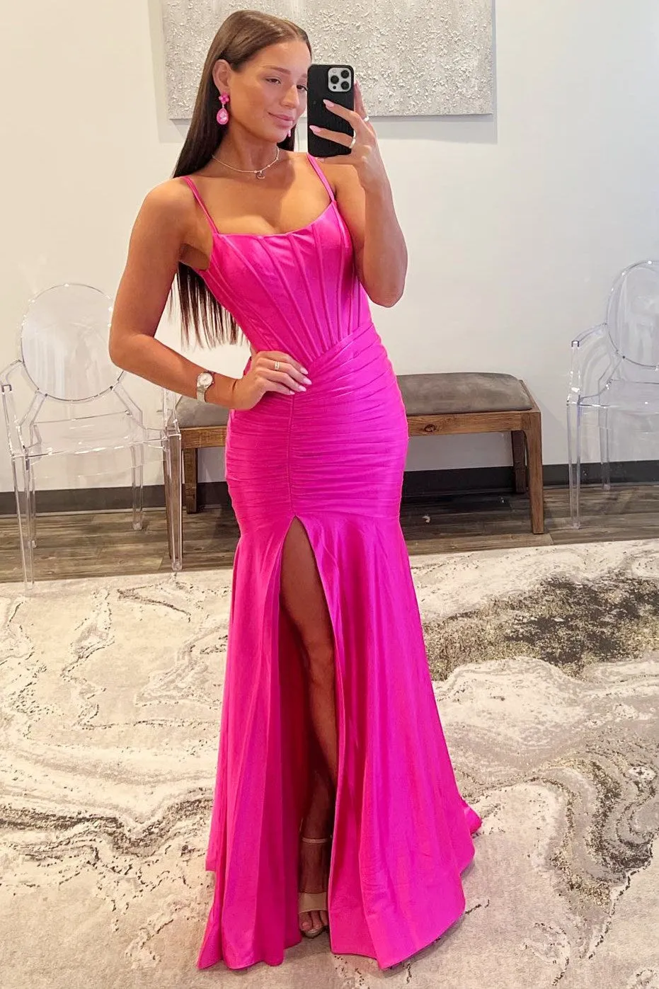 Addilynn| Mermaid Scoop Neck Satin Prom Dress with Slit