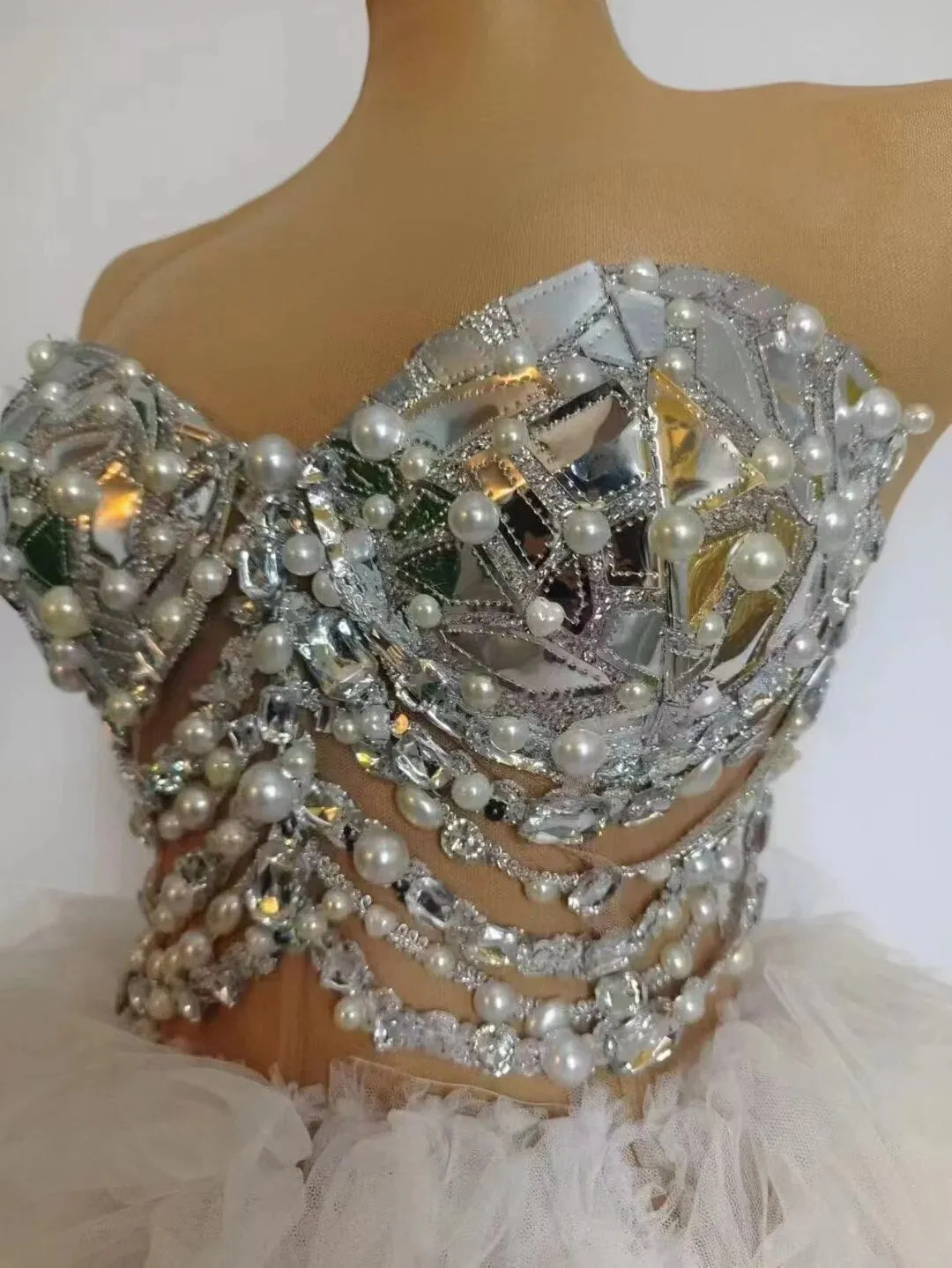 Womens Performace Dress Female Mirror Decoration Pearl Costumes Festival Celebration Party Show Skirts